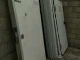 Двери для холодильных и морозильных камер в наличие / Каменка